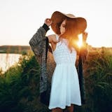 優しすぎる人の心理&特徴。仕事や恋愛の傾向...