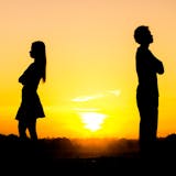 彼氏や彼女と距離を置く意味とは?適切な冷却...