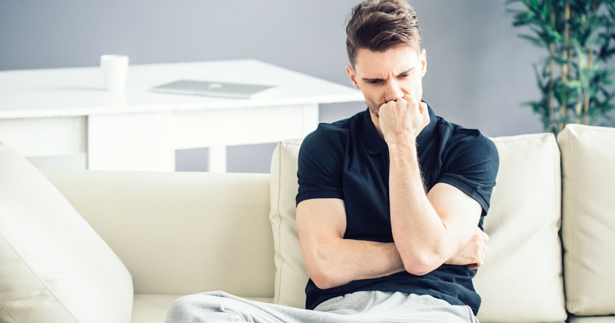 臆病な人の心理 特徴とは 臆病者になる原因や克服する方法を解説 Smartlog