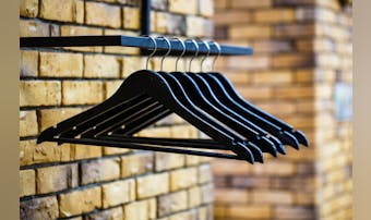 ハンガーのおすすめ18選。衣類が滑...