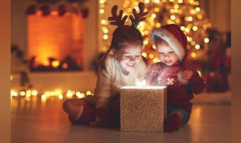 子供が喜ぶクリスマスプレゼントの渡し方を大公開！人気のサプライズ方法とは