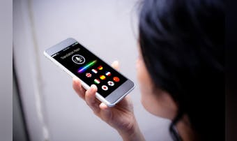 翻訳機のおすすめ12選。高性能で正...