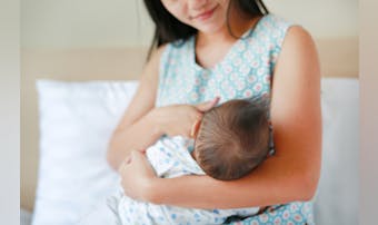 母乳パッドのおすすめ12選。選び方＆授乳を助ける人気の商品を比較
