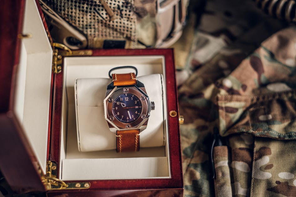 ミリタリーウォッチおすすめランキング15選 人気ブランドの腕時計を紹介 Smartlog