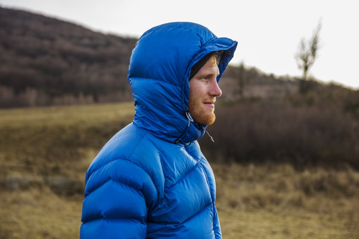 モンベルダウンのおすすめランキング メンズ レディース別の人気アウターを解説 Smartlog