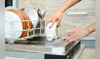 食洗機洗剤の人気おすすめランキング｜油汚れが落ちる売れ筋商品を比較