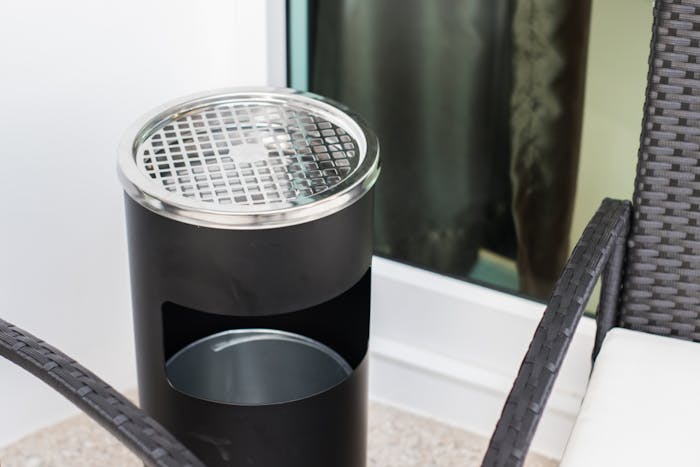 屋外 屋内 スタンド灰皿のおすすめ特集 人気でおしゃれなアイテムとは Smartlog 屋外 屋内 スタンド灰皿のおすすめ特集 人気でおしゃれなアイテムとは Smartlog