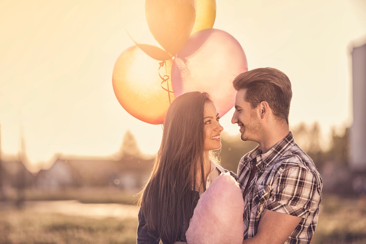 男女別 脈あり行動を徹底ガイド 異性の好意を見極める方法も解説 Smartlog