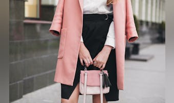 合コンでモテる服装とは?男性に好か...