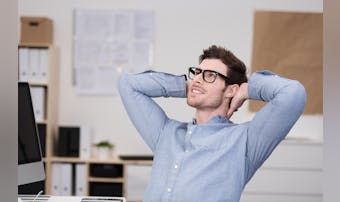 虚言癖がある人の心理&特徴。すぐに...