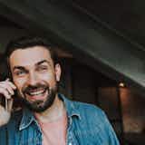 声が大きい人の心理&特徴。でかい声のボリュームを落としてもらう方法とは