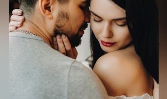 カラオケでキスする男性の心理とは?...