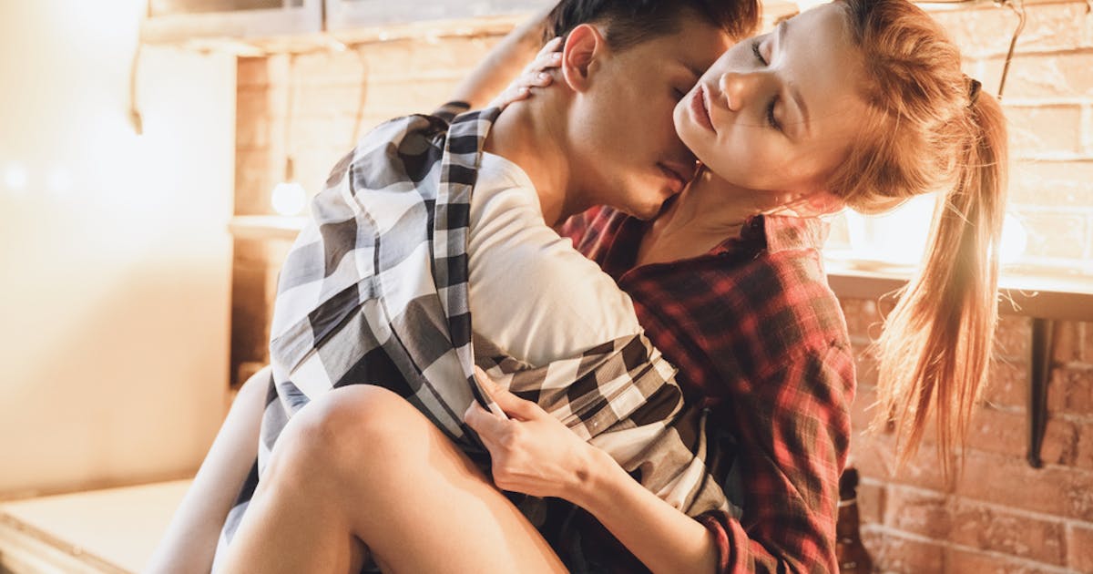 ドs彼氏の心理 特徴 可愛いと思われる女性の仕草 長続きするコツとは Smartlog ドs彼氏の心理 特徴 可愛いと思われる女性の仕草 長続きするコツとは Smartlog