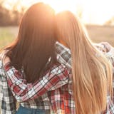 「親友」の定義や意味とは?親友と友達の違い...