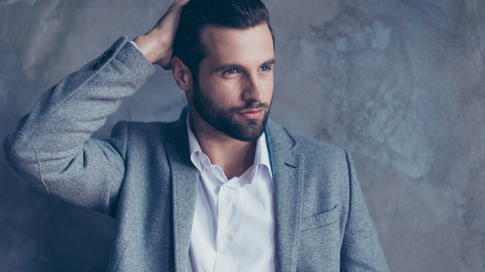 髪の毛を触る癖に隠された男女の心理とは 周囲の印象 髪をいじる癖を直す方法を解説 Smartlog 髪の毛を触る癖に隠された男女の心理とは 周囲の印象 髪をいじる癖を直す方法を解説 Smartlog