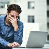 頭の回転が遅い人の特徴は?判断が遅い&理解...