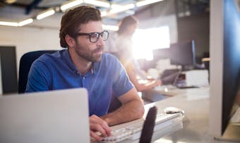 いいことないかな と悩む人の心理 特徴 幸せを引き寄せる方法をレクチャー Smartlog いいことないかな と悩む人の心理 特徴 幸せを引き寄せる方法をレクチャー Smartlog