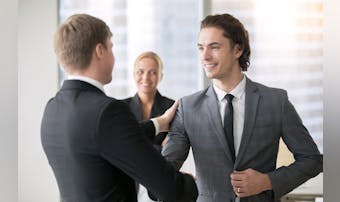 頭のいい人の考え方や会話の特徴とは...