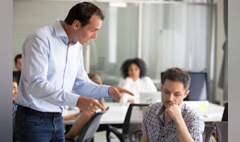 よく怒られる人の特徴と原因。怒られ...