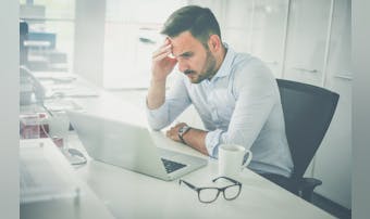 仕事のやる気が出ない原因とは|モチ...