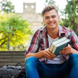 大学生あるある30選。将来の役に立つ“在学...