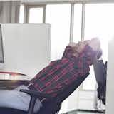 自己診断 気にしすぎる性格の特徴8選 気にしすぎ症候群の直し方とは Smartlog 自己診断 気にしすぎる性格の特徴8選 気にしすぎ症候群の直し方とは Smartlog