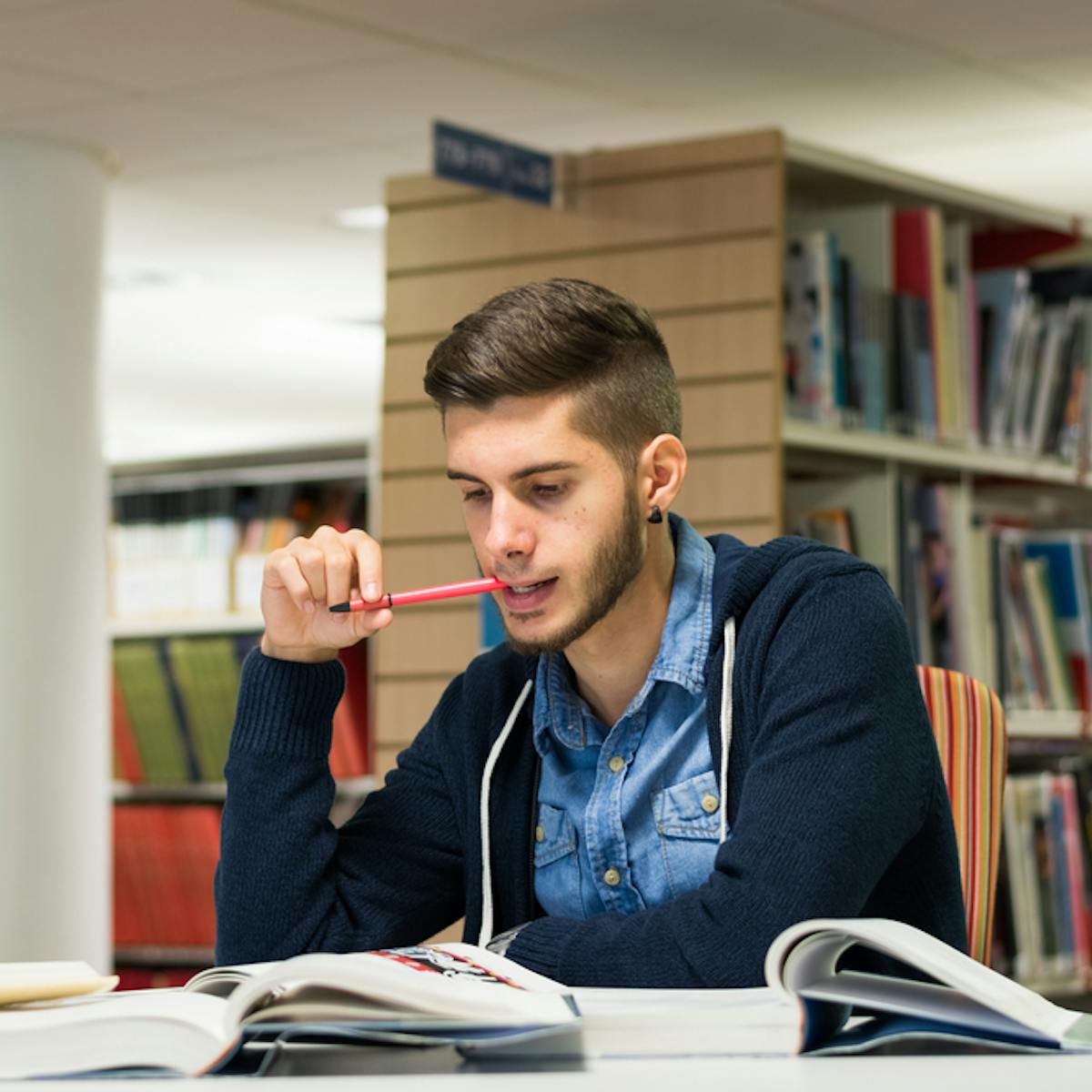 仮面浪人のメリット デメリット 成功させる5つのやり方を解説 Smartlog 仮面浪人のメリット デメリット 成功させる5つのやり方を解説 Smartlog