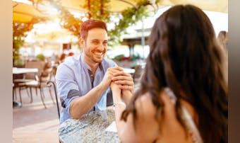 共感とは?共感力が高い人と低い人の...