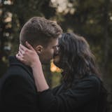 不倫の定義とは?世の中の夫婦が思う不倫/法...