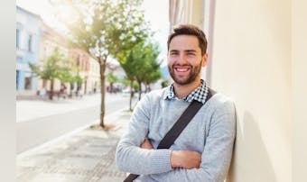 ずれてる人の特徴とは 人と少し違う男女の共通点から上手に付き合う方法まで徹底解説 Smartlog ずれてる人の特徴とは 人と少し違う男女の共通点から上手に付き合う方法まで徹底解説 Smartlog