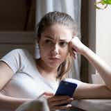 人が怖いと感じる心理と原因。恐怖心を抱きやすい人の特徴&克服方法とは
