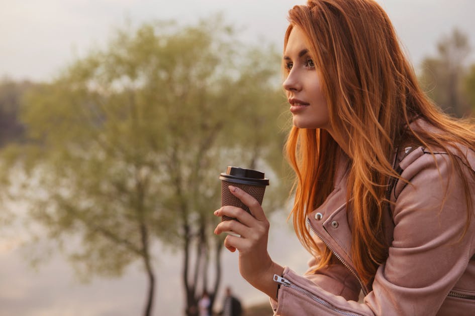 既婚者を好きになってしまった女性へ。結婚してる人との恋愛のリスク＆諦め方を解説！ Smartlog