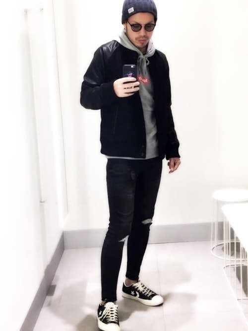 クールに着こなして男らしい印象に 黒のスタジャンコーデを徹底ガイド Smartlog クールに着こなして男らしい印象に 黒のスタジャンコーデを徹底ガイド Smartlog