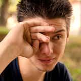 感受性の意味とは 感受性が強い人の特徴とメリット デメリットを解説 Smartlog 感受性の意味とは 感受性が強い人の特徴とメリット デメリットを解説 Smartlog