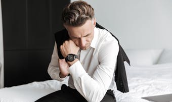 虚無感 とはどんな意味 虚無感に襲われる原因 解消法を解説 Smartlog 虚無感 とはどんな意味 虚無感に襲われる原因 解消法を解説 Smartlog