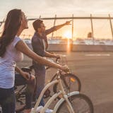 【男女別】一緒にいて楽しい人の特徴。話して...