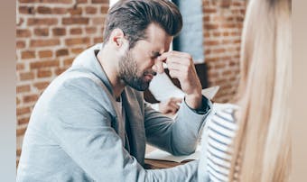 ずれてる人の特徴とは 人と少し違う男女の共通点から上手に付き合う方法まで徹底解説 Smartlog ずれてる人の特徴とは 人と少し違う男女の共通点から上手に付き合う方法まで徹底解説 Smartlog