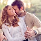 甘えん坊な男女の心理&特徴|甘えられるのが...