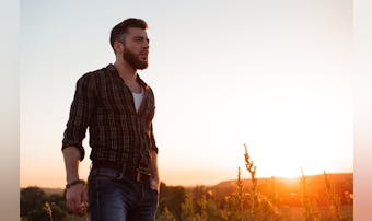 楽しい人生の歩み方 退屈な人生の終止符を打つ 幸せな生き方 とは Smartlog 楽しい人生の歩み方 退屈な人生の終止符を打つ 幸せな生き方 とは Smartlog