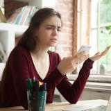 職場で働かない人の心理とは?仕事をしない人...
