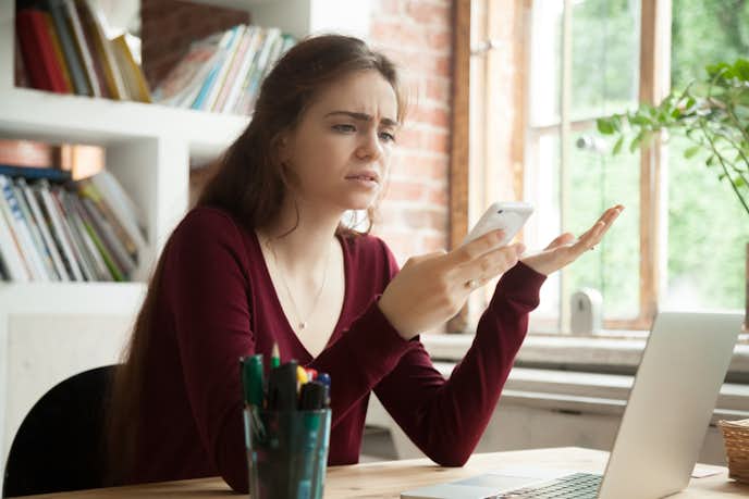 職場で働かない人の心理とは 仕事をしない人を働かせる対策を大公開 Smartlog 職場で働かない人の心理とは 仕事をしない人を働かせる対策を大公開 Smartlog