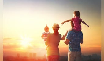 「結婚」と「恋愛」の違いとは?最適...