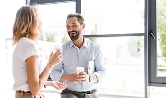 デートで緊張する理由4つ 好きな人と話せない原因 緊張をほぐす対策を紹介 Smartlog デートで緊張する理由4つ 好きな人と話せない原因 緊張をほぐす対策を紹介 Smartlog
