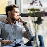 執念深い人の心理とは?執念深い男女の特徴&...