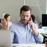 理不尽な上司の特徴とは?職場の苦手な人との...
