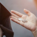 貧乏な人の特徴や共通点。貧乏な家庭で育った...