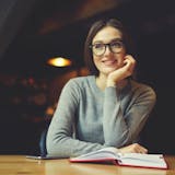 「聡明」とはどんな意味?男性にモテる“聡明...