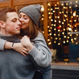 “彼氏”の意味/定義とは?付き合う男性とす...