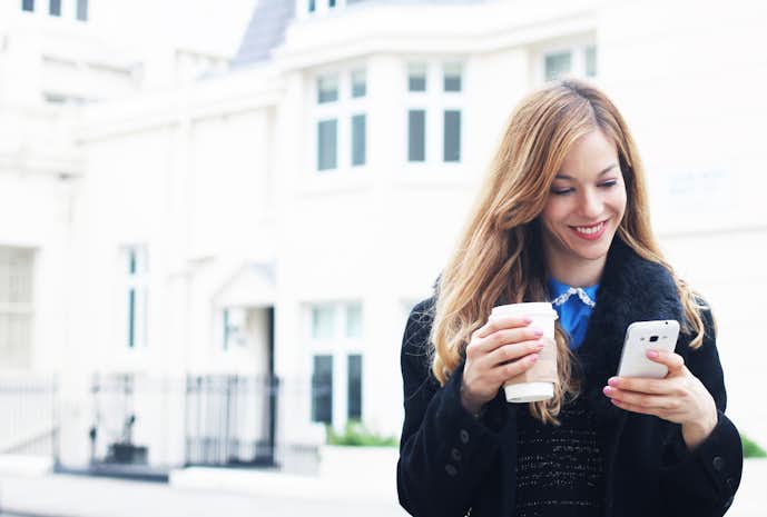 好きな人 気になる人とのlineはきっかけが命 仲を深める話の始め方を解説 Smartlog 好きな人 気になる人とのlineはきっかけが命 仲を深める話の始め方を解説 Smartlog