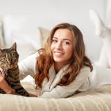 猫顔女子の特徴とは?男ウケ抜群の“かわいい...